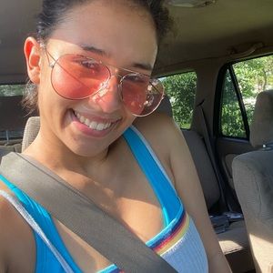 Meet your Posher, Bianca